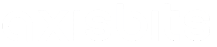 Das Bild zeigt das Wort „axisbits“ in einer fetten, abgerundeten, weißen Schriftart auf transparentem Hintergrund.