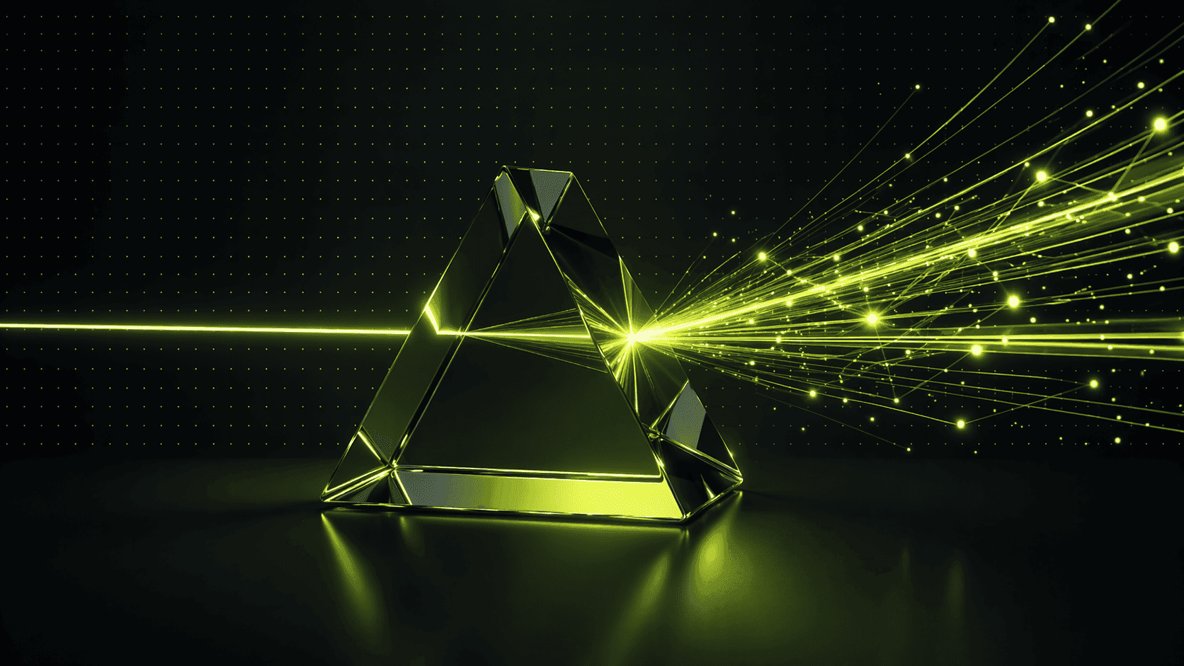 Eine transparente Glaspyramide reflektiert und bricht einen grünen Laserstrahl und teilt ihn in mehrere kleinere Lichtstrahlen vor einem dunklen Hintergrund mit Punktmustern.